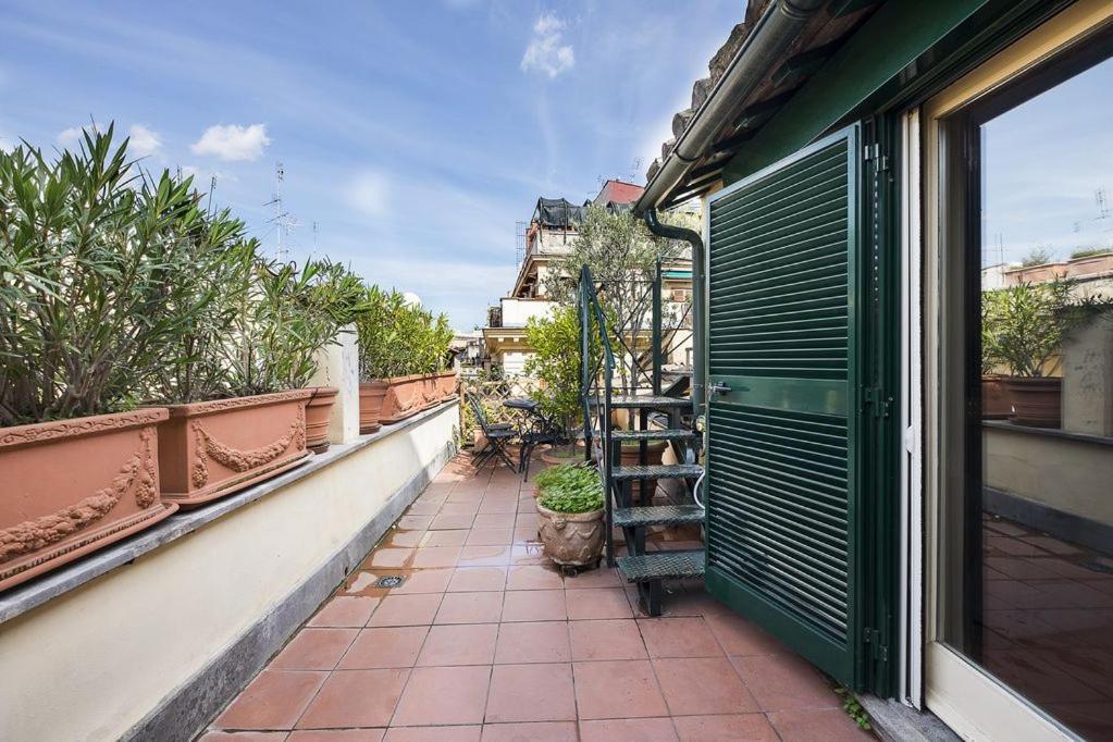 Navona Penthouse Apartment With Terraces Рим Екстериор снимка